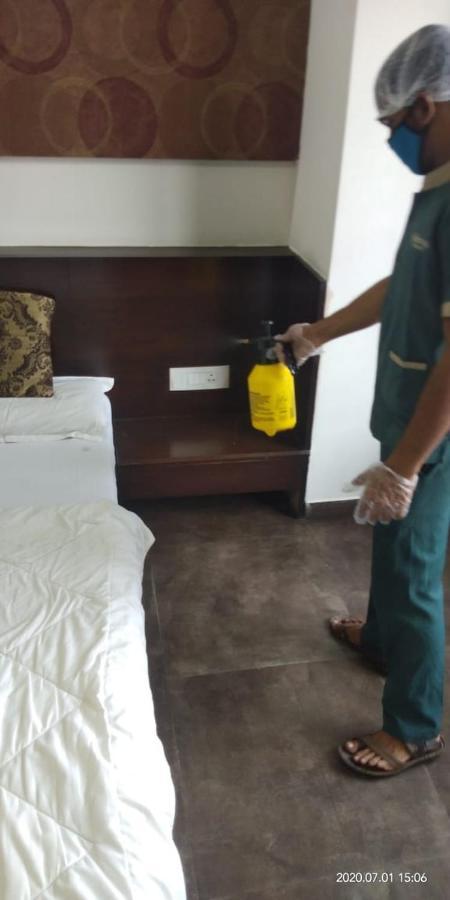 Hotel Palm View Residency Vadodara Zewnętrze zdjęcie
